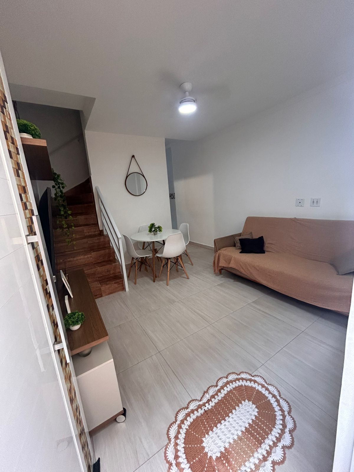 Studio Mobiliado — Frente Mar